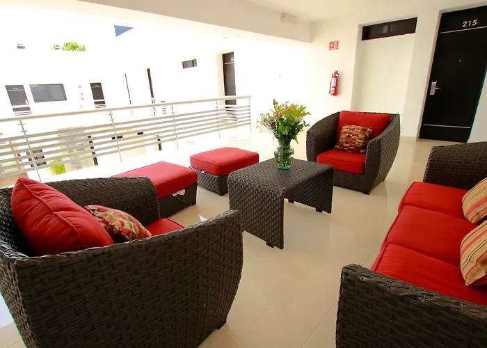 Hotel Embajadores